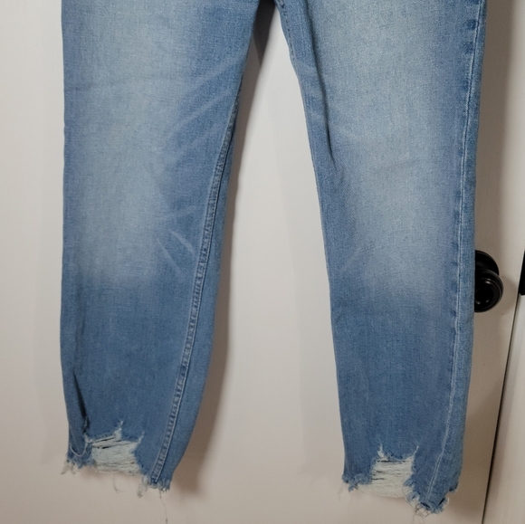 Abercrombie & Fitch Ultra High Rise Ankle Straight Button-Fly Jeans | Size 27/4R - Picture 2 of 9